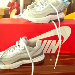 Toddler Nike Air Max 🙈🙊🙉